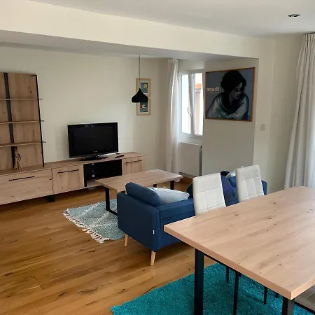 Апартаменты Amplio Apartamento En Calle Peatonal Centrica